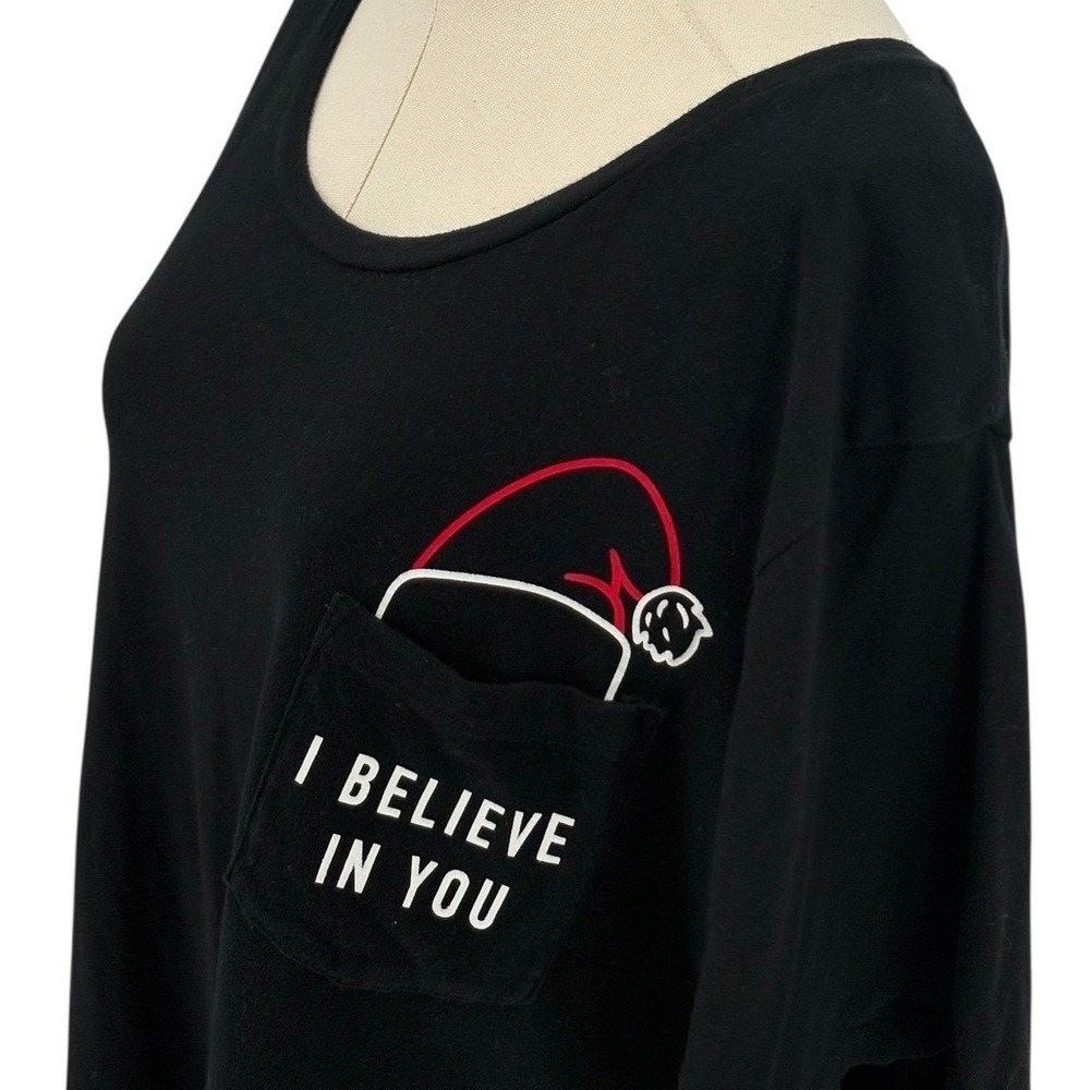 Old‎ Navy Everywear Pocket Tee Black Santa Hat 100% Cotton XXL